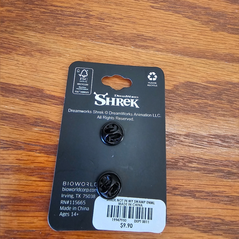 4/$10 Shrek Enamel Pin Not In My Swamp Bioworld Dreamworks NEW - Picture 5 of 6